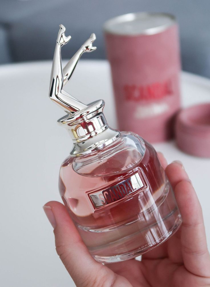 عطر Scandal